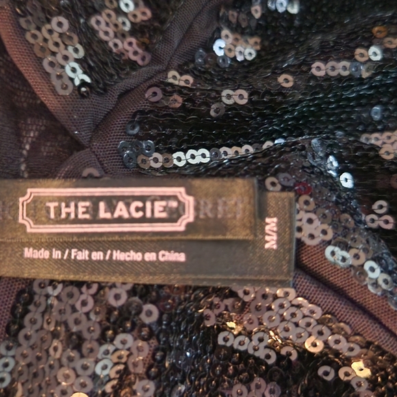 VICTORIA SECRET SEQUINS TOP ! - Picture 5 of 5